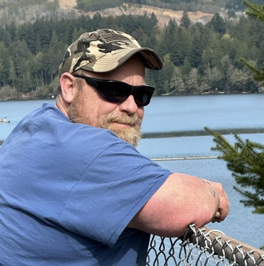 What is the Tim Curly Leach Net Worth? Biography, Age, Career, Family And All in 2025